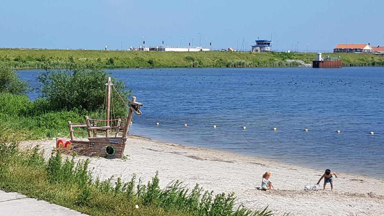 Wierhooft 21 Den Oever Eksteriør bilde